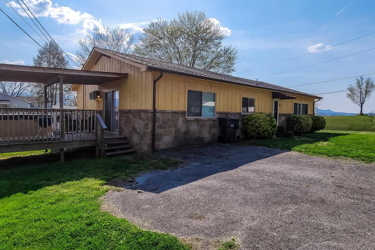 Winston Way Villa Pigeon Forge Exterior photo